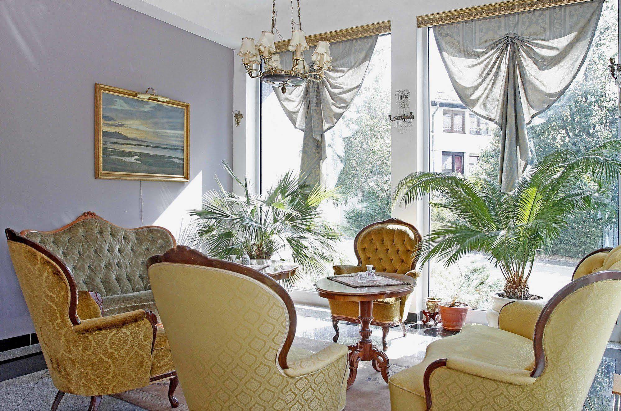 Hotel Octagon Сараево Экстерьер фото